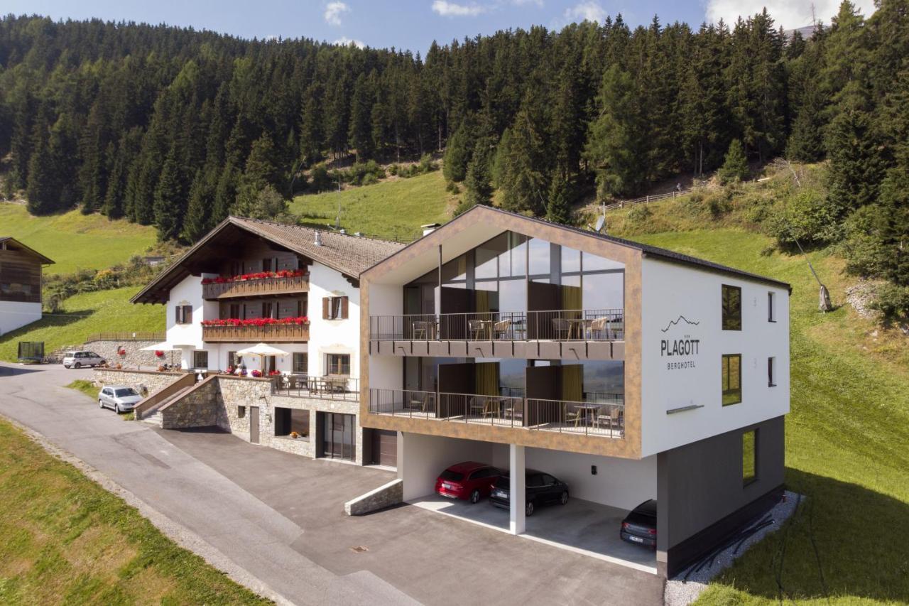Berghotel Plagoett 산발렌티노알라무타 외부 사진